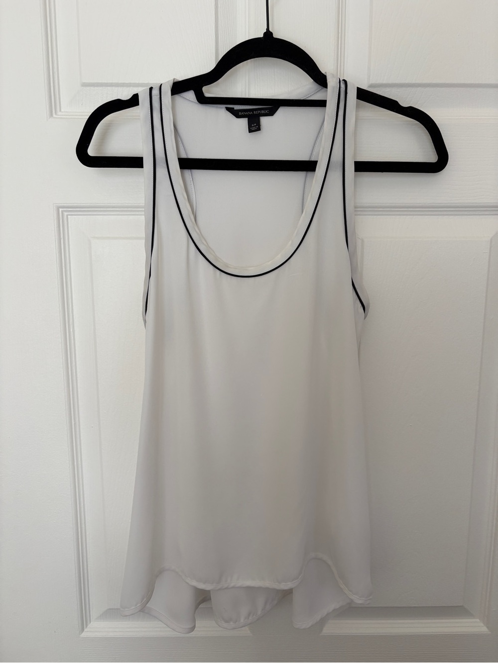 Banana Republic Racerback Blouse in White - Size Small